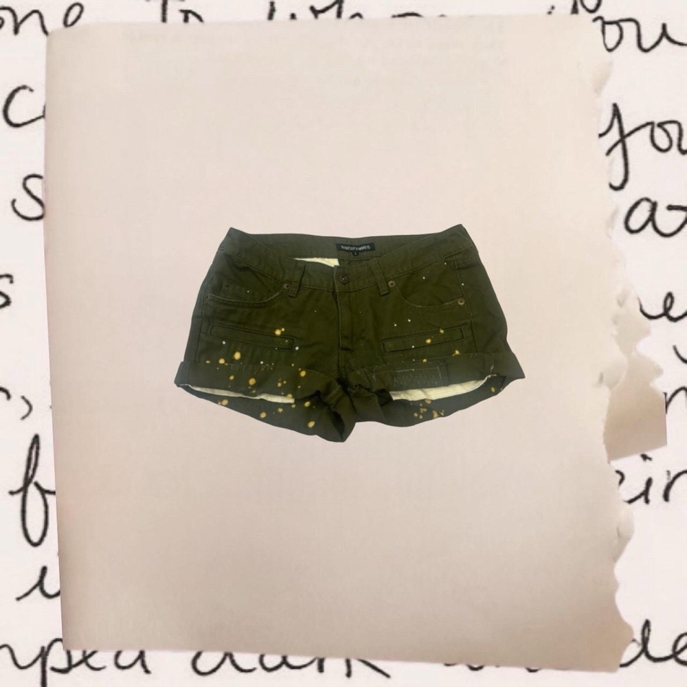 paint spattered khaki lowrise shorts